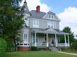roofing companies restoring historic homes